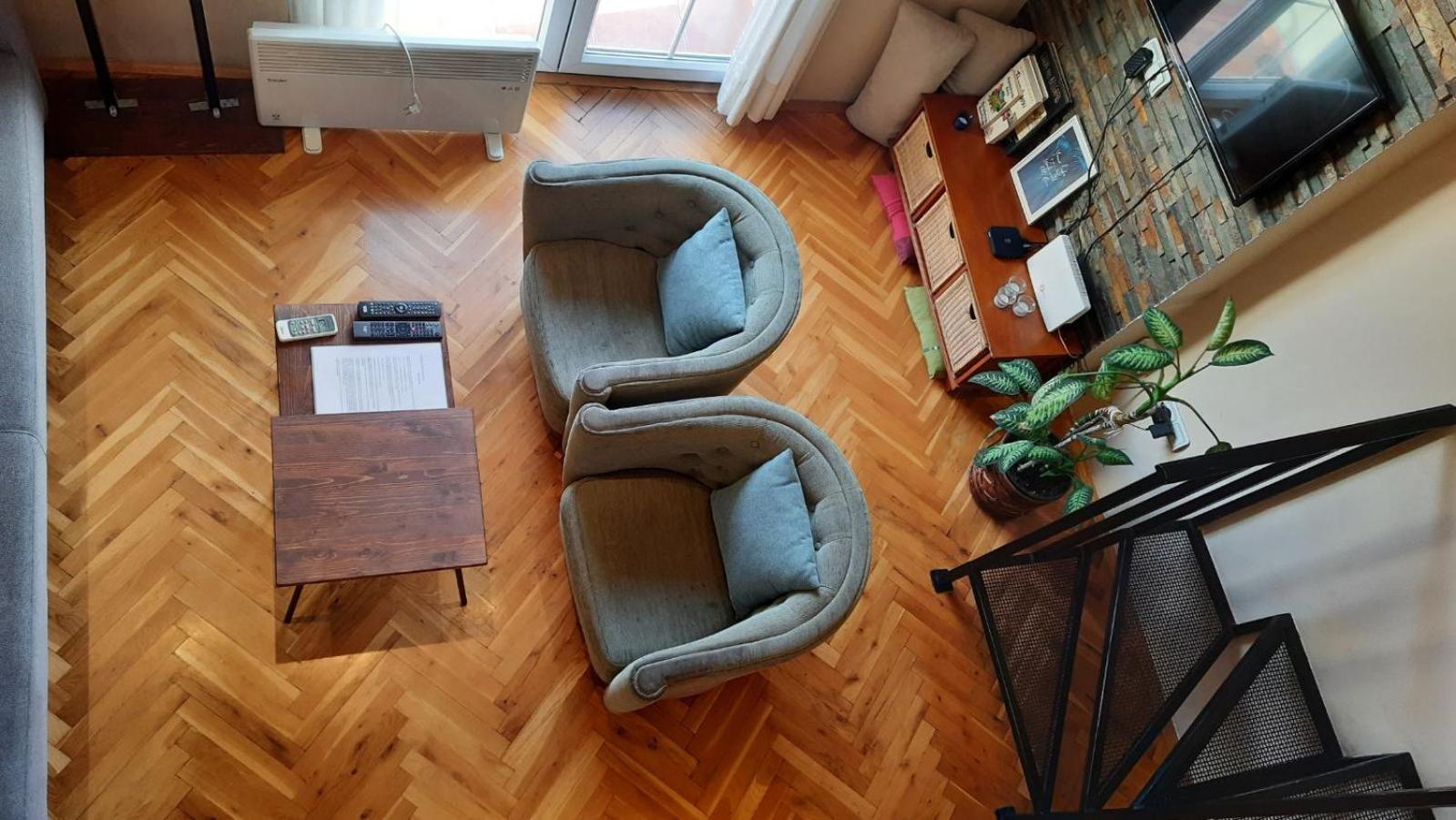 Duplex Studio Mansarda Apartman Belgrád Kültér fotó
