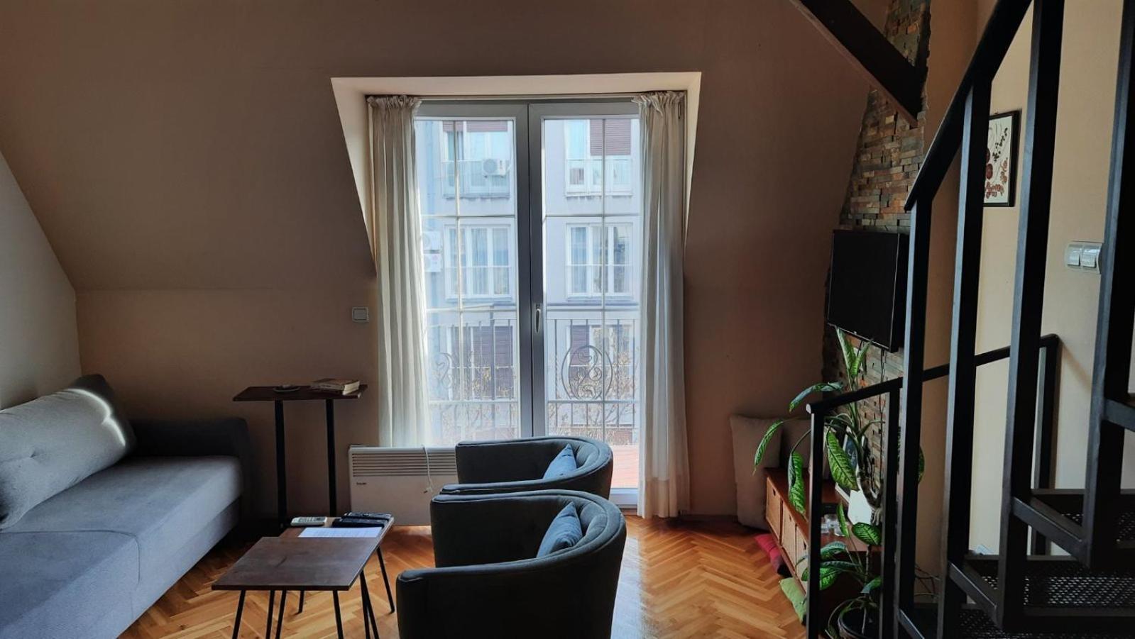 Duplex Studio Mansarda Apartman Belgrád Kültér fotó